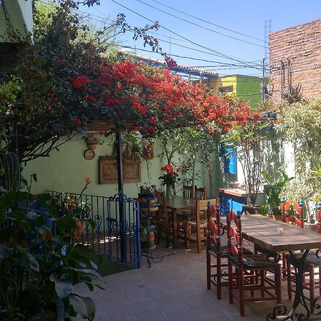 Готель Casa Papaya San Miguel Сан-Міґель-де-Альєнде Екстер'єр фото